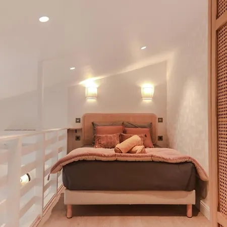 Angleterre 4 - Grand Studio Equipe Avec Mezzanine